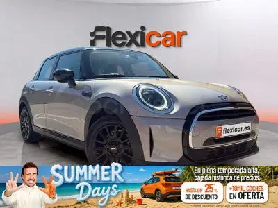 Usado Mini Cooper 136 CV (100 kW) 2024 Gris / plata Utilitario