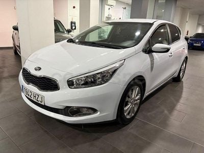 Usado Kia Ceed GT 90 CV (66 kW) 2014 Blanco Berlina