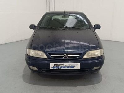 Usado Citroën Xsara 90 CV (66 kW) 1998 Azul Berlina