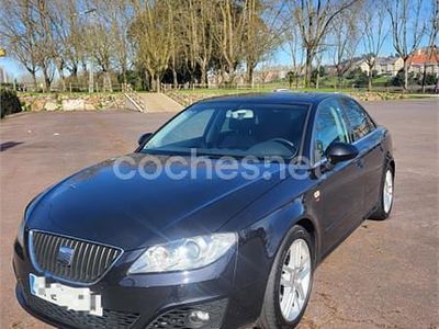 Usado Seat Exeo Sport 170 CV (125 kW) 2010 Negro Berlina