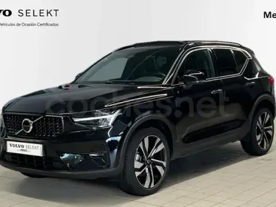 Usado Volvo XC40 Ultimate 163 CV (119 kW) 2024 Negro SUV
