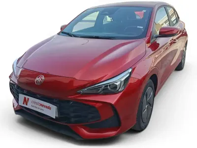 Usado MG MG3 116 CV (85 kW) 2025 Rojo Utilitario