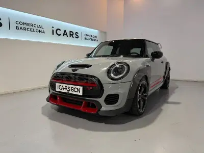 Usado Mini John Cooper Works 306 CV (225 kW) 2020 Gris Utilitario