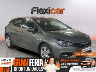 Usado Opel Astra 110 CV (80 kW) 2020 Gris Berlina