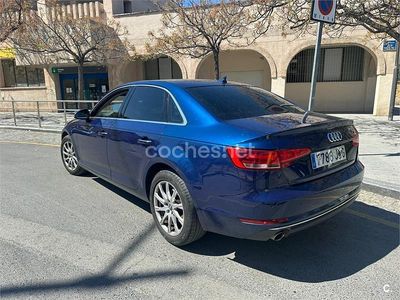 Usado Audi A4 Advanced 150 CV (110 kW) 2017 Azul Berlina