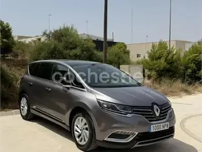 Usado Renault Espace Life 130 CV (95 kW) 2015 Gris / plata Monovolumen
