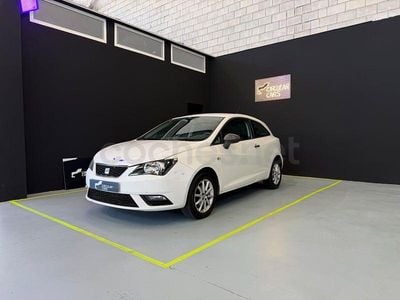 Usado Seat Ibiza SC Reference 70 CV (51 kW) 2013 Blanco Utilitario