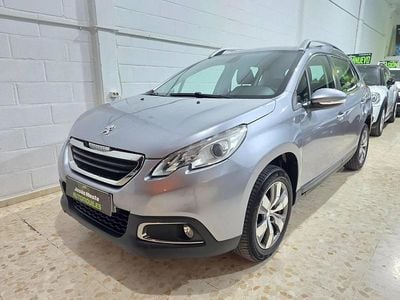 Usado Peugeot 2008 Active 85 HP (62 kW) 2014 Cinzento SUV