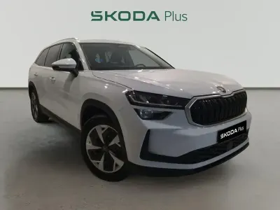 Usado Skoda Kodiaq Selection 150 CV (110 kW) 2025 Blanco SUV