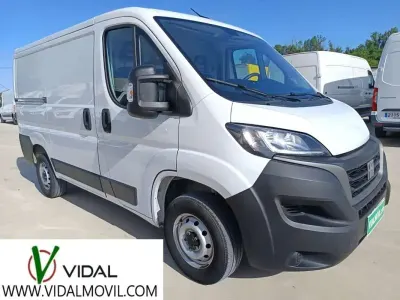 Usado Fiat Ducato 120 CV (88 kW) 2022 Blanco Van