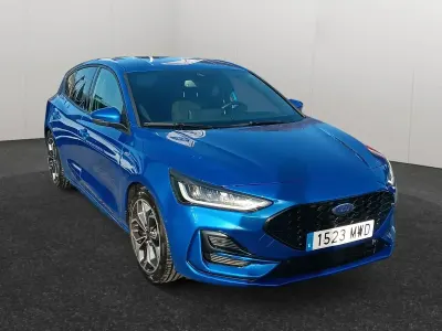 Usado Ford Focus ST-Line X 125 CV (91 kW) 2024 Azul Berlina
