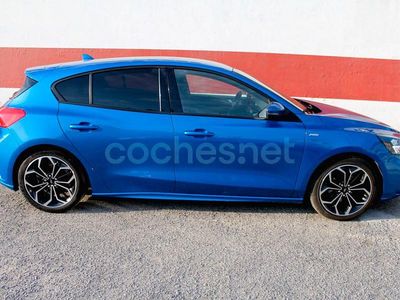 Usado Ford Focus ST-Line 125 CV (91 kW) 2020 Azul Berlina