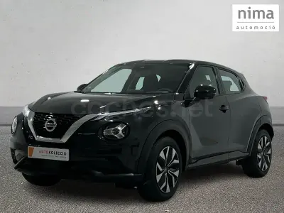 Używany Nissan Juke Acenta 114 KM (83 kW) 2022 Czarny SUV