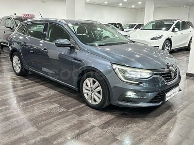 Usado Renault Mégane IV Business 160 CV (117 kW) 2020 Gris / plata Familiar