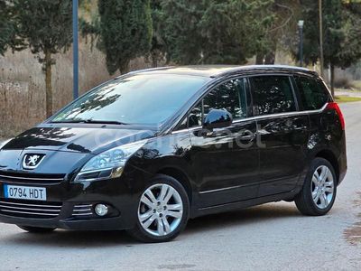 Negro Usado 2011 Peugeot 5008 Premium Monovolumen | 7250 € (Precio justo)