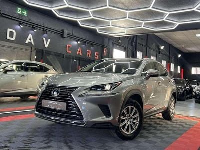 Gris Usado 2018 Lexus NX300h Business Edition SUV | 23.490 € (Buen precio)