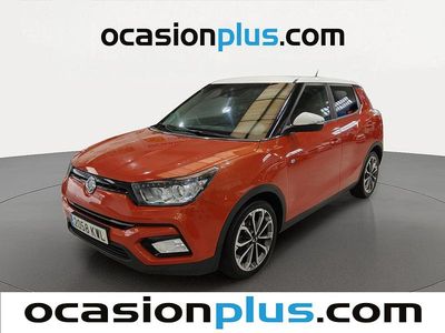 Usado Ssangyong (KGM) Tivoli Limited 116 CV (85 kW) 2019 Rojo SUV