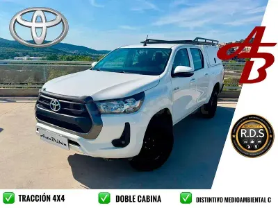 Usado Toyota HiLux 150 CV (110 kW) 2023 Blanco Pickup/Camioneta