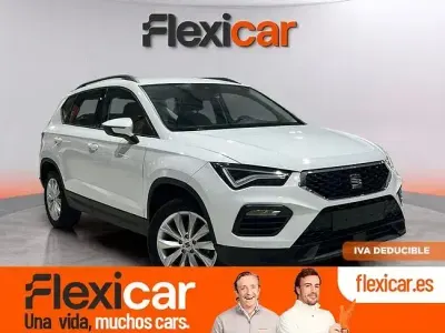 Usado Seat Ateca Style 150 CV (110 kW) 2023 Blanco SUV