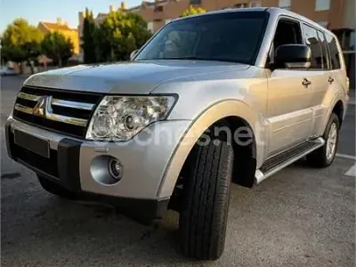 Usado Mitsubishi Montero Motion 200 CV (147 kW) 2011 Gris / plata SUV