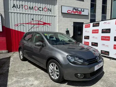 Usado VW Golf VII Sport 105 CV (77 kW) 2012 Gris / plata Berlina