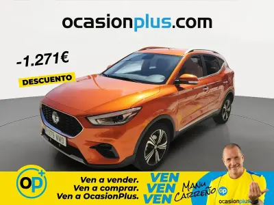 Begagnad MG ZS Comfort 106 HK (77 kW) 2023 Orange SUV