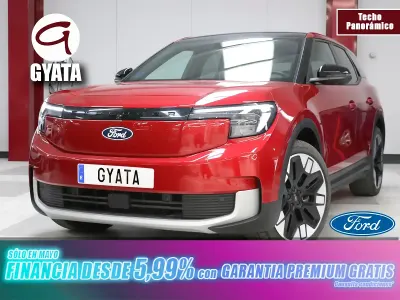 Begagnad Ford Explorer Premium 250 kW (340 HK) 2024 Röd SUV