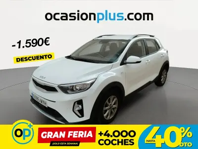 Usado Kia Stonic 79 CV (58 kW) 2025 Blanco SUV