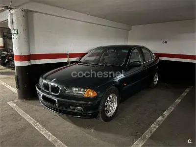 Usado BMW 320 150 CV (110 kW) 2001 Verde Berlina