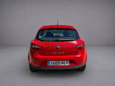Usado Seat Ibiza SC Reference 105 CV (77 kW) 2009 Rojo Utilitario