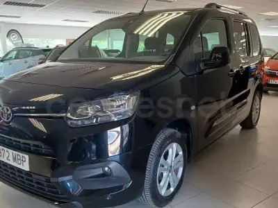 Usado Toyota Proace Verso Active 110 CV (80 kW) 2022 Blanco Familiar