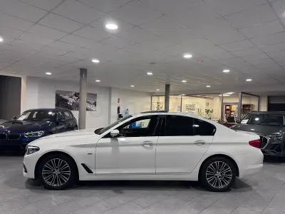 Usado BMW 520 Sport Line 190 CV (139 kW) 2020 Blanco Berlina