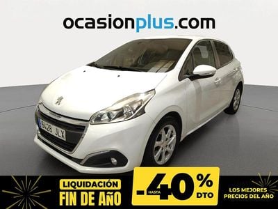 Blanco Usado 2016 Peugeot 208 Active Utilitario | 8704 € (Precio justo)