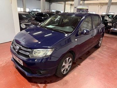 Usado Dacia Sandero Lauréate 90 CV (66 kW) 2012 Azul Utilitario