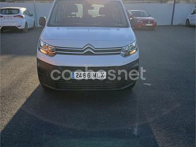 Usado Citroën Berlingo Live 102 CV (75 kW) 2023 Blanco Monovolumen