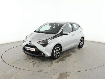 Usado Toyota Aygo X-wave 72 CV (52 kW) 2021 Plata Utilitario