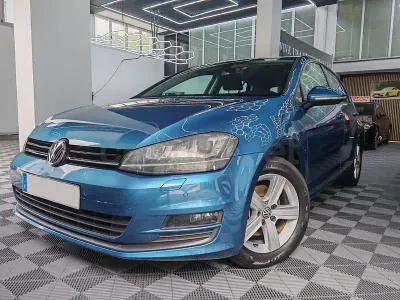 Usado VW Golf VII Advance 122 CV (89 kW) 2013 Azul Berlina