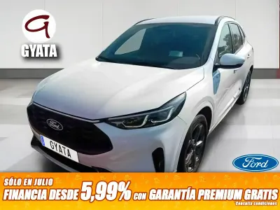 Usado Ford Kuga ST-Line 180 CV (132 kW) 2024 Blanco SUV