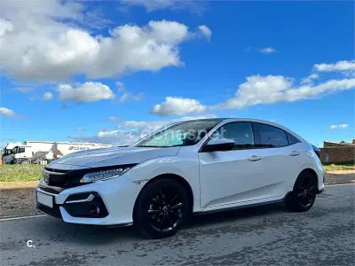 Usado Honda Civic Sport Plus 182 CV (133 kW) 2021 Blanco Berlina