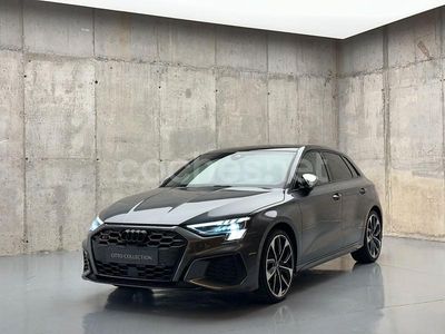 Gris / plata Usado 2023 Audi A3 S-Line Berlina | 48.900 €