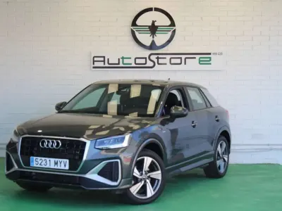 Usado Audi Q2 150 CV (110 kW) 2025 Gris SUV