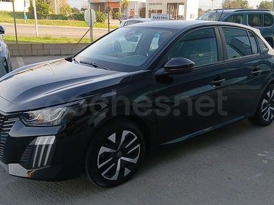 Usado Peugeot 208 Style 100 CV (73 kW) 2025 Negro Utilitario