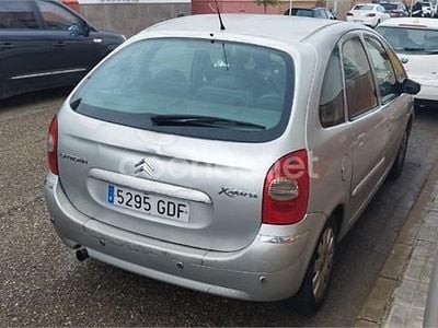 Usado Citroën Xsara Picasso Exclusive 92 CV (67 kW) 2008 Gris / plata Monovolumen