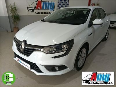 Blanco Usado 2019 Renault Mégane IV LIMITED Berlina | 11.400 € (Precio justo)