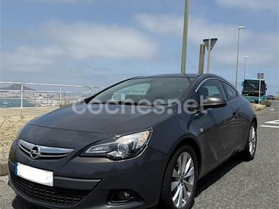 Opel Astra GTC