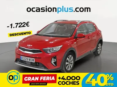 Usado Kia Stonic 100 CV (73 kW) 2024 Blanco SUV
