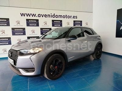 Gris / plata Usado 2022 DS Automobiles DS3 Crossback Performance SUV | 20.500 € (Precio justo)
