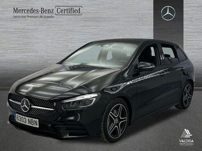Usado Mercedes B200 AMG line 150 CV (110 kW) 2025 Negro noche Monovolumen