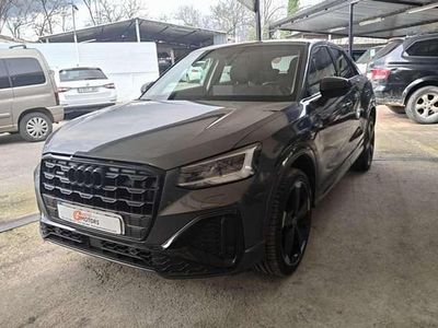 Usado Audi Q2 S-Line 150 CV (110 kW) 2021 Gris / plata SUV