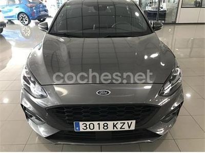 Usado Ford Focus ST-Line 150 CV (110 kW) 2019 Gris / plata Berlina